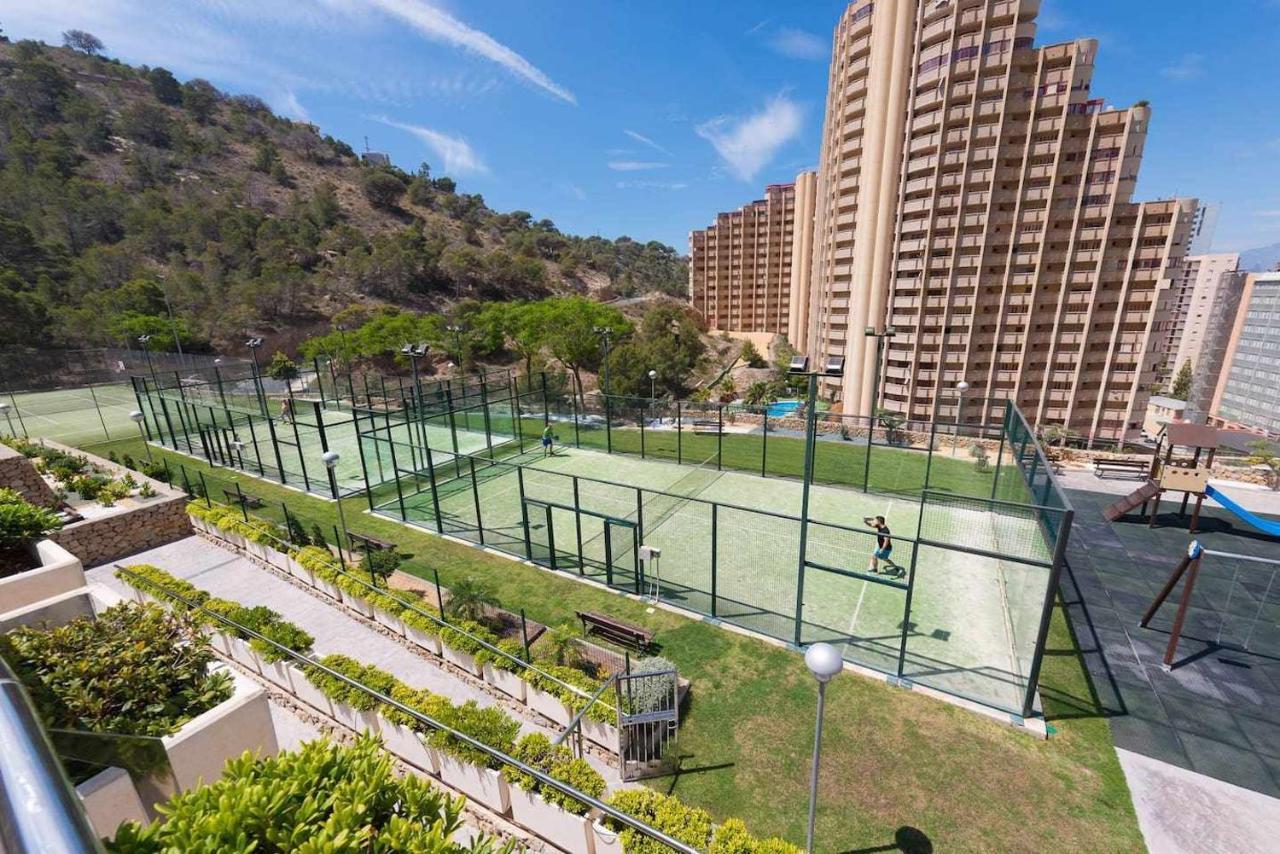 High Rise Apartment On The 39Th Floor With Private Terrace And Sea Views Benidorm Exterior photo