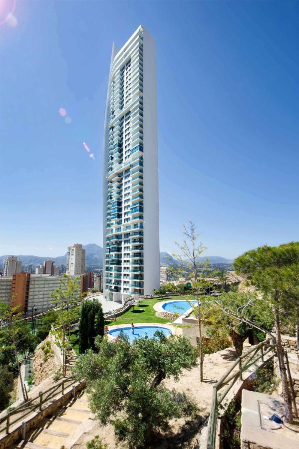 High Rise Apartment On The 39Th Floor With Private Terrace And Sea Views Benidorm Exterior photo